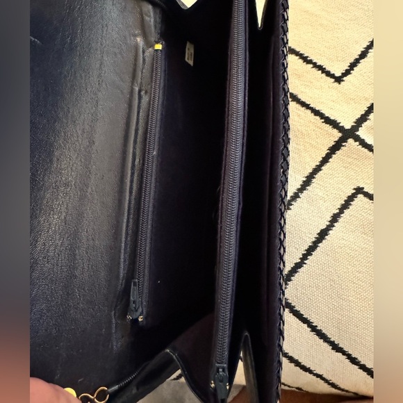 No name brand Navy blue sequin style envelope clutch - Picture 14 of 14